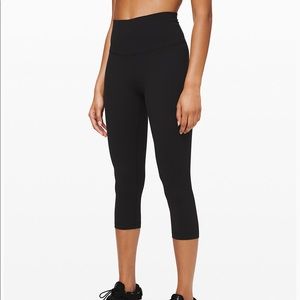 LULU ALIGN 21” CROP LEGGINGS